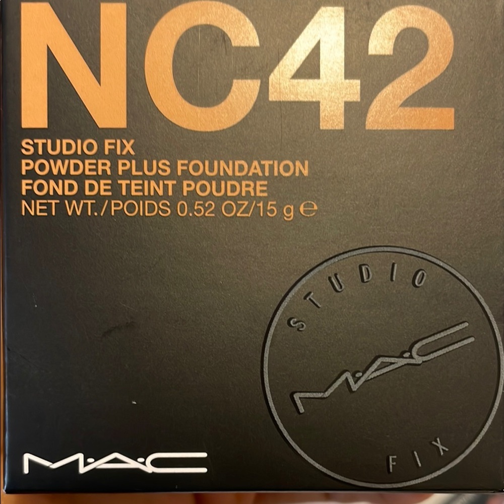 Original MAC Studio Fix Powder Plus Foundation NC42